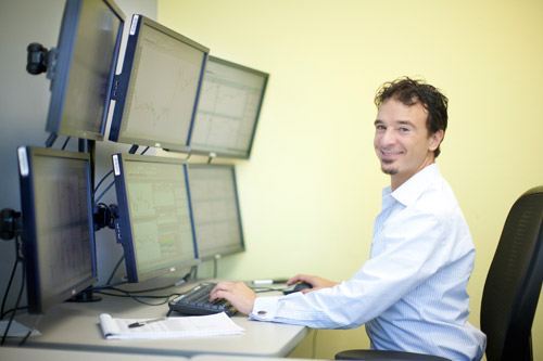 Merlin Rothfeld trading at his trader's workstation