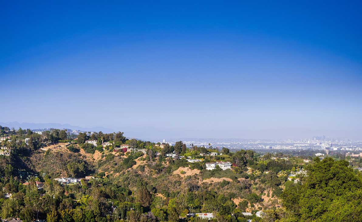 Los Angeles - Woodland Hills, California